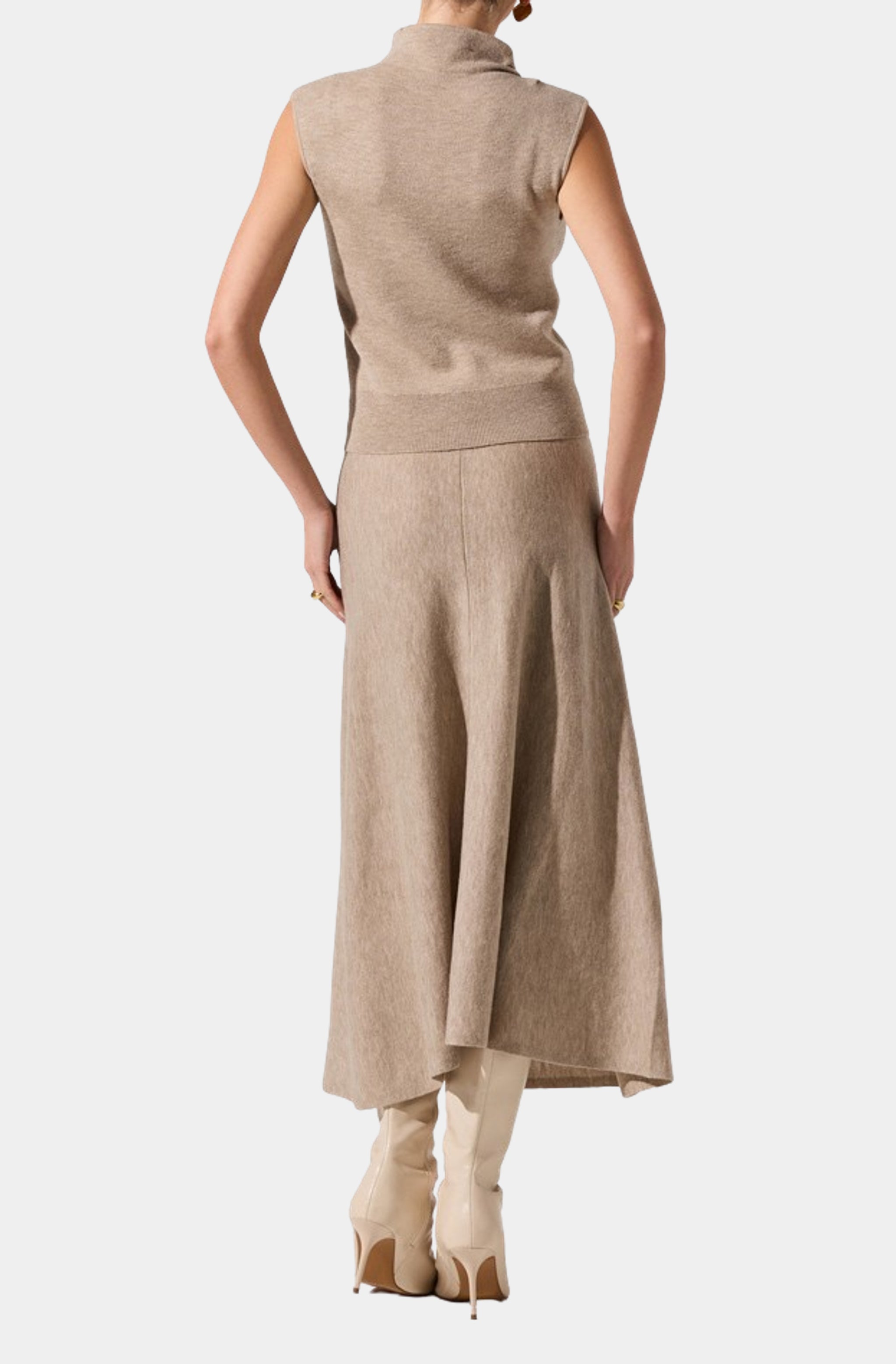 Deora Sweater