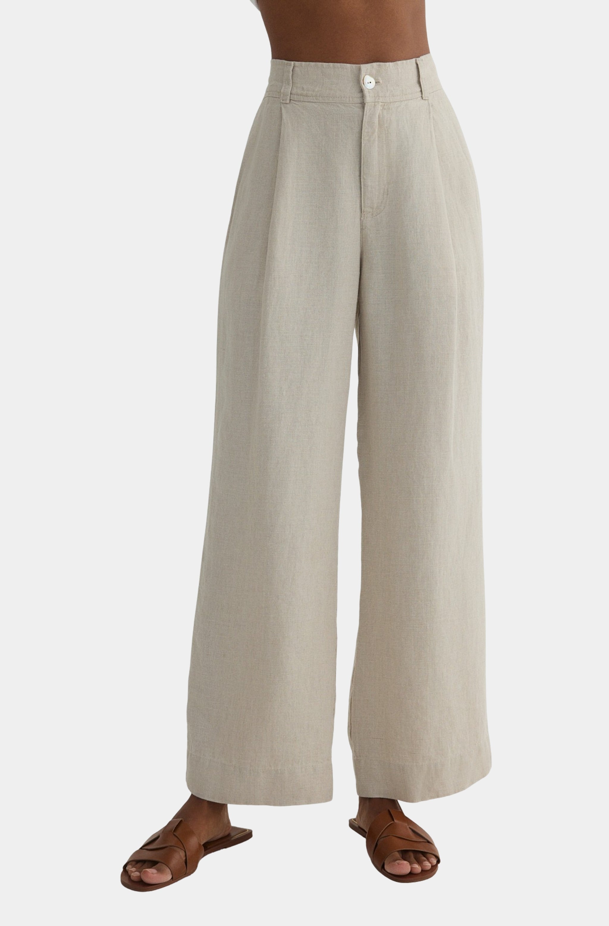 Pleated Wide Leg Ankle Pant