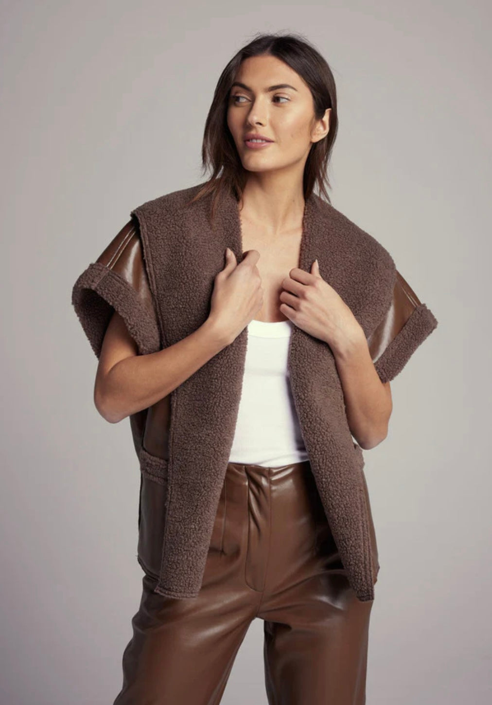 Roux Vest