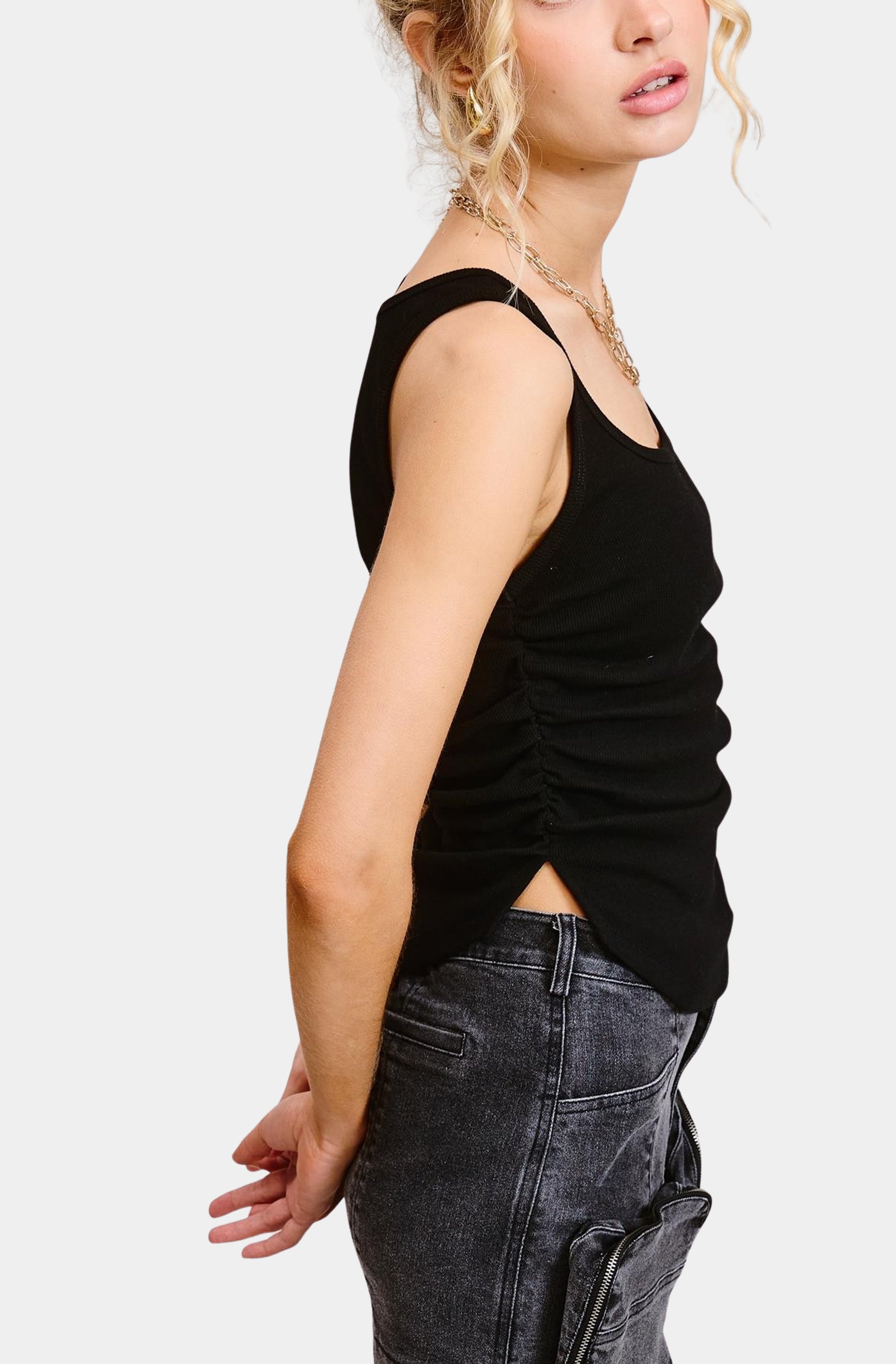 Anya Top