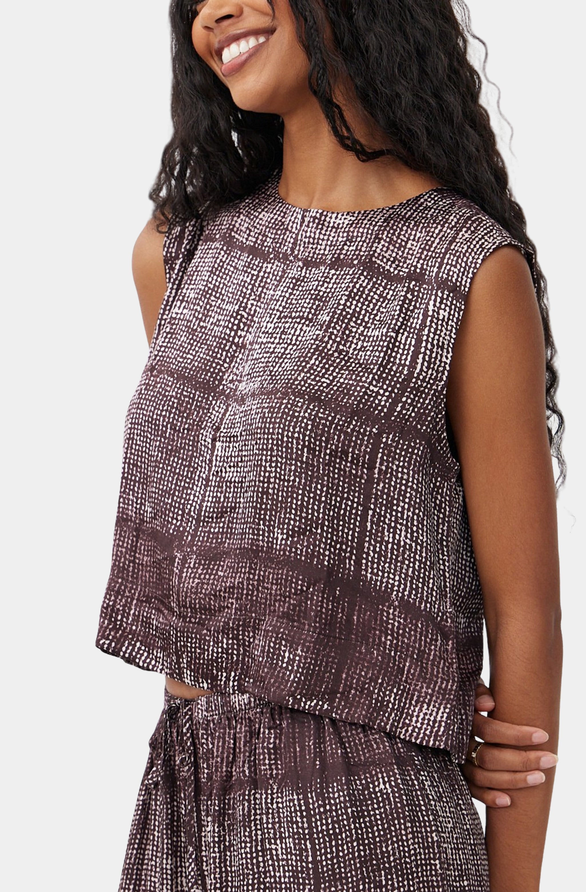 Boxy Button Back Top