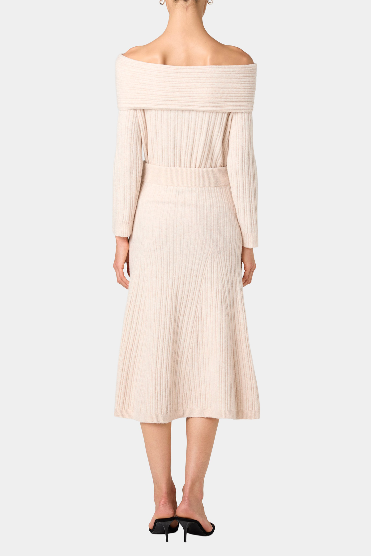 Lucien Knit Pull On Maxi Skirt in Oatmeal Mel – back view