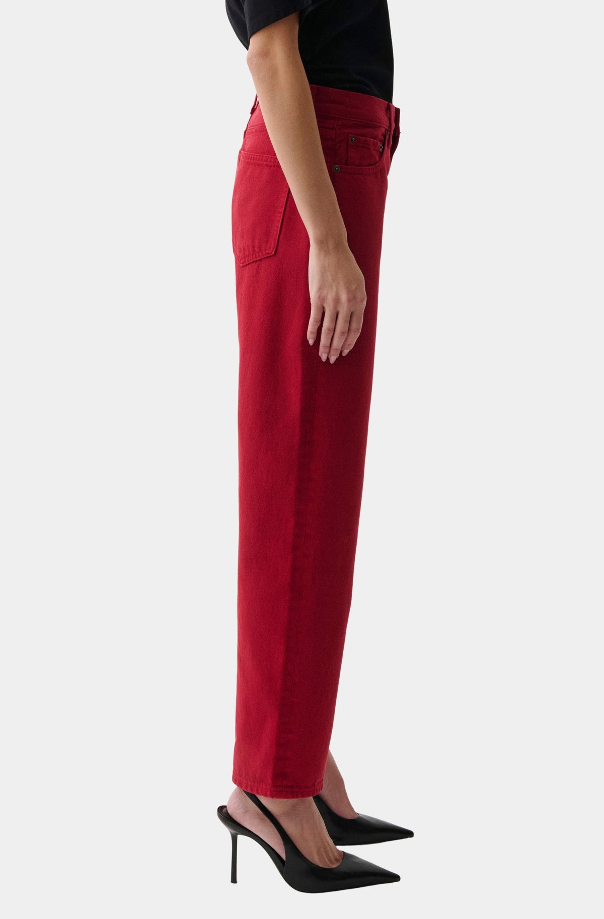 Lexi Mid Rise Bowed Straight
